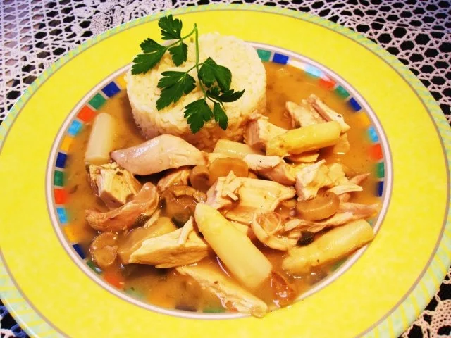 Rezept: Hühnchenfleisch mit Reis Bild Nr. 6 Hühnchenfleisch mit Reis - Rezept - Bild Nr. 6