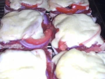 Rezept: Toast: Toast mit Zwiebeln Toast: Toast mit Zwiebeln - Rezept