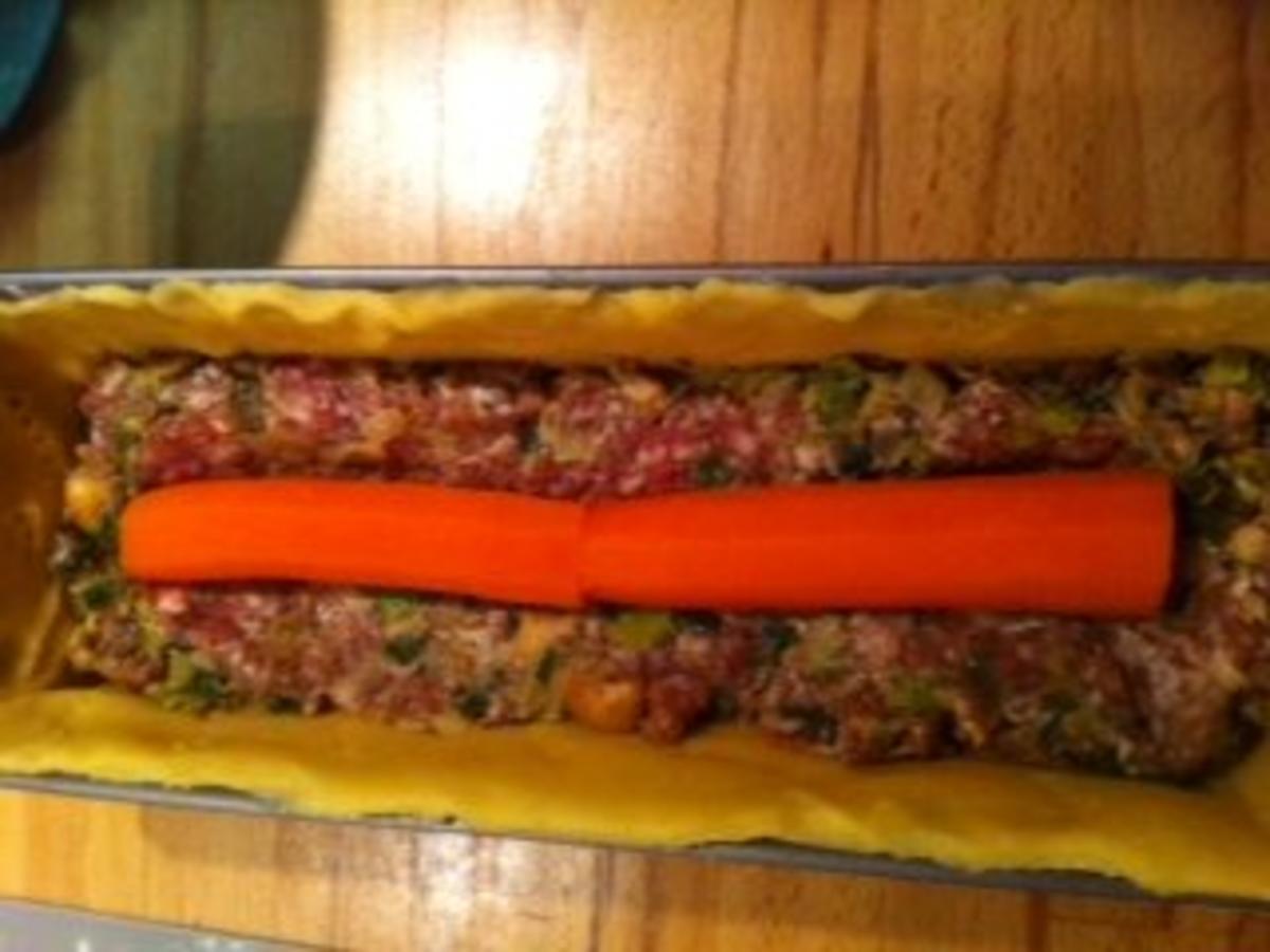 Pastete mit Bratwurstfüllung - Rezept - Bild Nr. 7