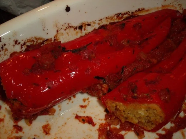 Spitzpaprika mit Couscous-Ziegenfrischkäse-Füllung - Rezept - Bild Nr. 2