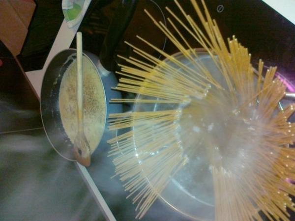 Meine Soße Carbonara ohne Ei - schnell &amp; einfach - von Thm28sb