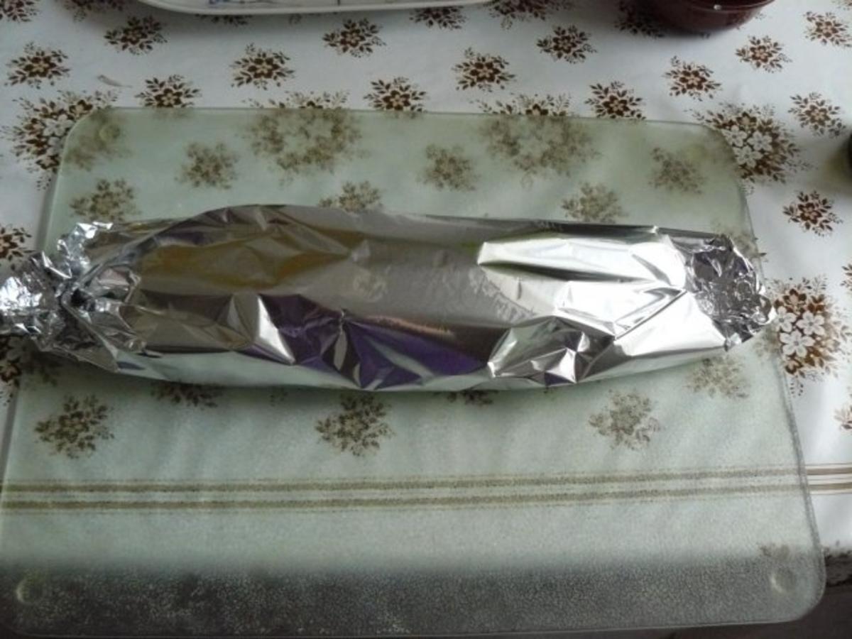 Forelle mit Kräutern gefüllt in Folie gegart - einfach - 52 kcal/100g