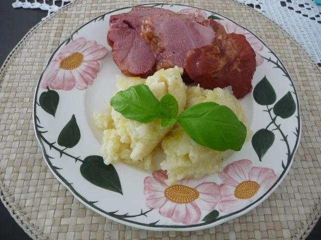 Rezept: Kassler : 1 - 2 - 3 Gemüsestampf mit Schäufele Kassler : 1 - 2 - 3 Gemüsestampf mit Schäufele - Rezept