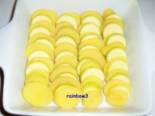 Auflauf: Kartoffel-Zucchini-Gratin - Rezept - Bild Nr. 3