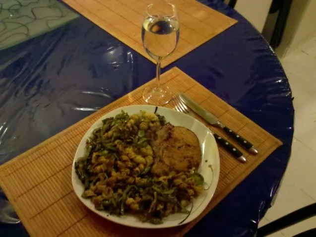 Rezept: Fleisch: Asiakotelett mit Lauchnudeln Bild Nr. 9 Fleisch: Asiakotelett mit Lauchnudeln - Rezept - Bild Nr. 9