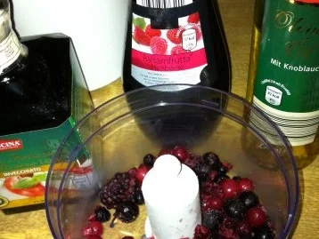 Rezept: Julius- Salat.. mit fruchtigen Dressing Bild Nr. 10 Julius- Salat.. mit fruchtigen Dressing - Rezept - Bild Nr. 10