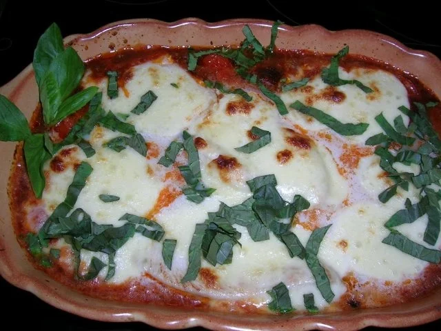 Pute "caprese" mit Tomaten, Mozzarella und Basilikum/schnell, einfach,lecker - Rezept - Bild Nr. 2