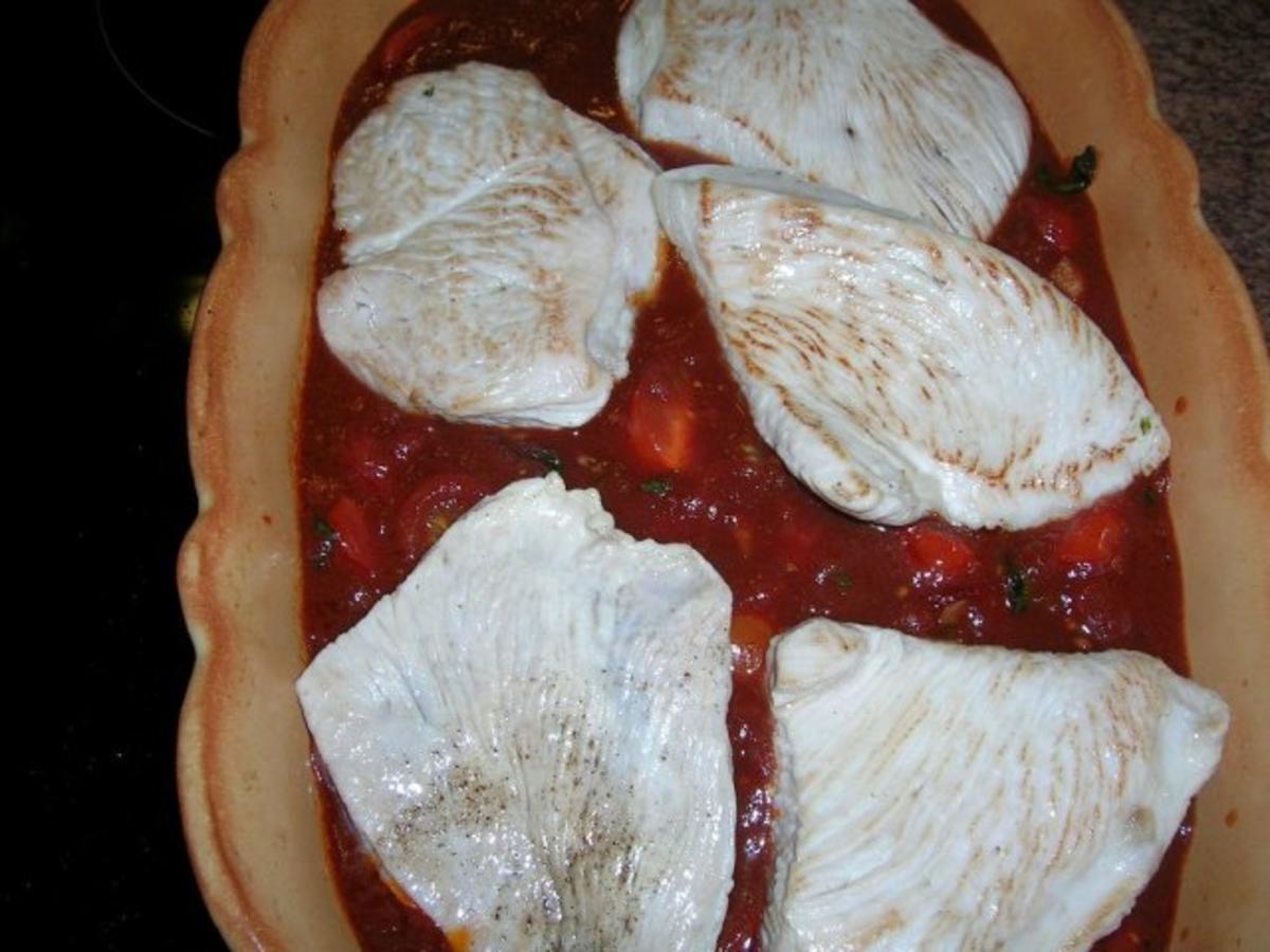Pute "caprese" mit Tomaten, Mozzarella und Basilikum/schnell, einfach,lecker - Rezept - Bild Nr. 5