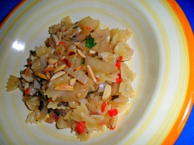 Farfalle in fruchtig/feuriger Orangen-Gemüsesauce - Rezept - Bild Nr. 7