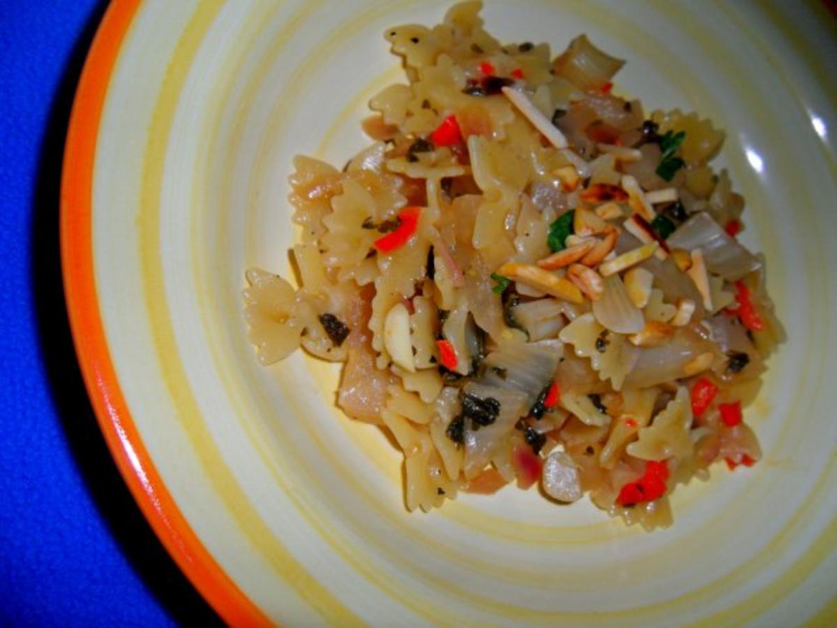 Farfalle in fruchtig/feuriger Orangen-Gemüsesauce - Rezept - Bild Nr. 8