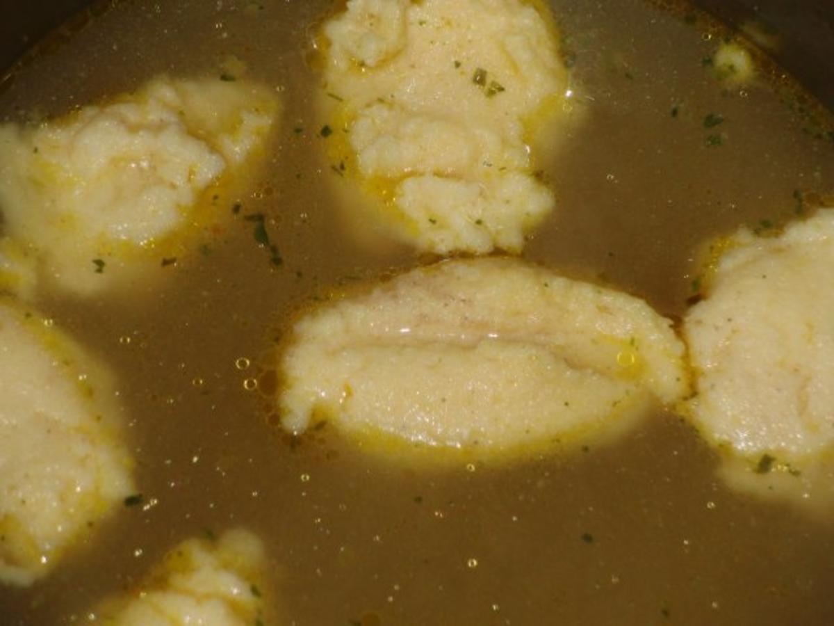 Suppe : Gemüsesuppe mit Grießklößchen - Rezept - Bild Nr. 3