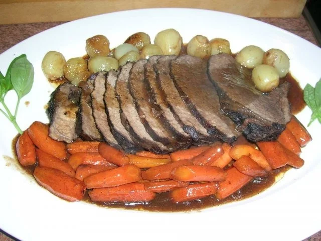 Boeuf á la mode - ein wenig aufwendig, aber das Ergebnis ist einfach nur lecker - Rezept