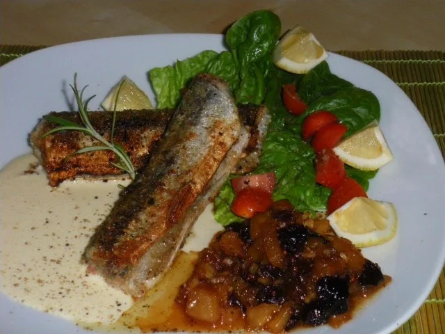 Rezept: Gebratene Hornhechte....... Gebratene Hornhechte....... - Rezept