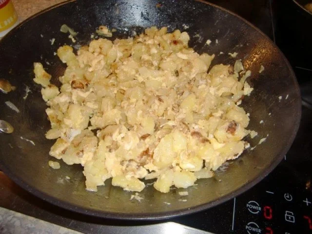 Leberkäse auf Bratkartoffeln mit Spiegelei - Rezept - Bild Nr. 5