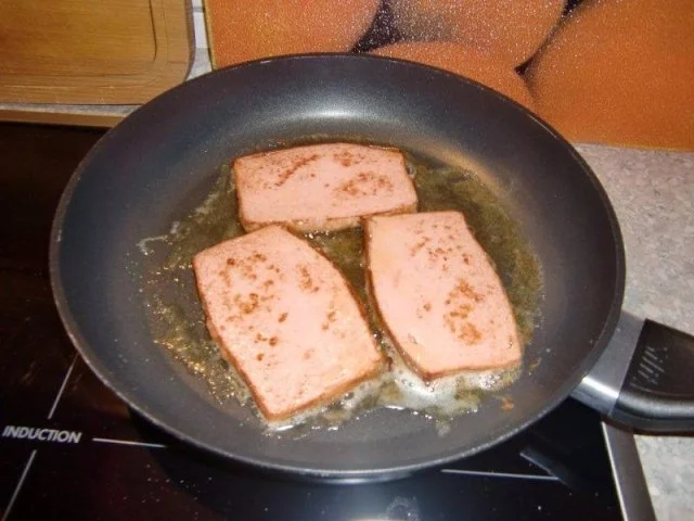 Leberkäse auf Bratkartoffeln mit Spiegelei - Rezept - Bild Nr. 7