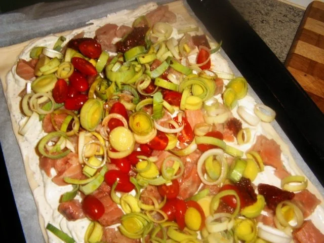 Rezept: Lachspizza Bild Nr. 6 Lachspizza - Rezept - Bild Nr. 6