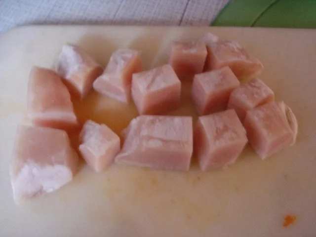 Ausgebackene Hähnchennuggets mit Gemüsenudeln - Rezept - Bild Nr. 6