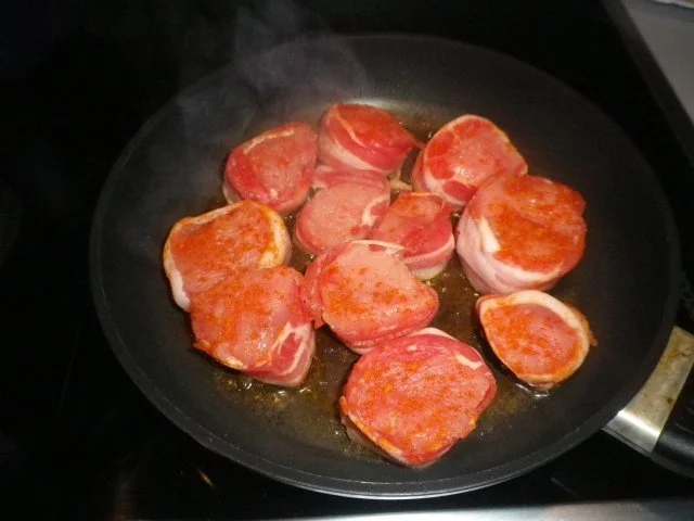 Putenmedallions mit Kräutersahne - Rezept - Bild Nr. 2