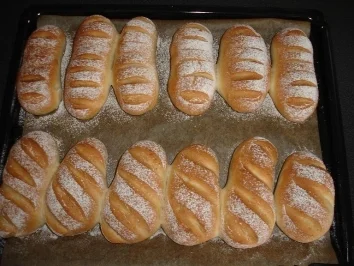 Baguette-Brötchen - Rezept