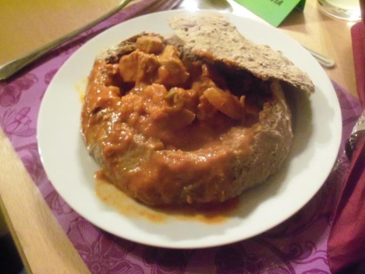 Indisches Dinner Fruchtiges Hähnchencurry - einfach - von helgas49