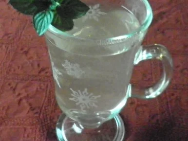 Rezept: "Heißer Hugo" - Die Südtiroler mögen mir verzeihen ... "Heißer Hugo" - Die Südtiroler mögen mir verzeihen ... - Rezept