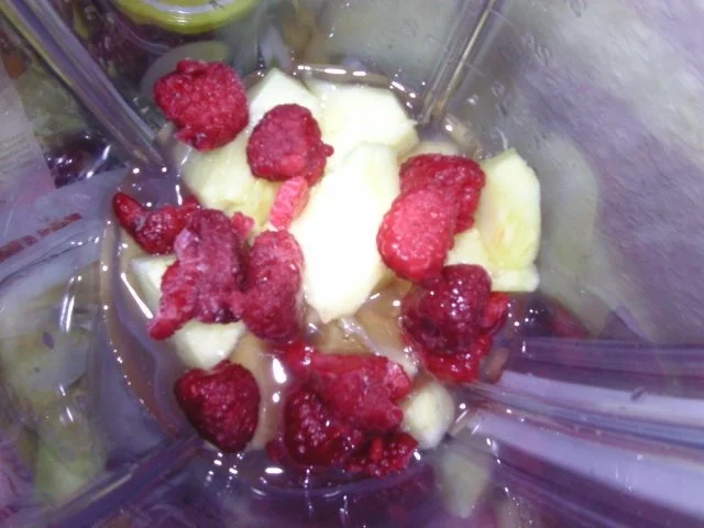 Smoothie....Ananas-Himbeer - Rezept - Bild Nr. 2