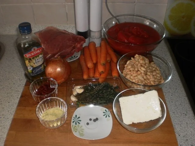 Ofensuppe mit Feta und Schweinefleisch - Rezept - Bild Nr. 2