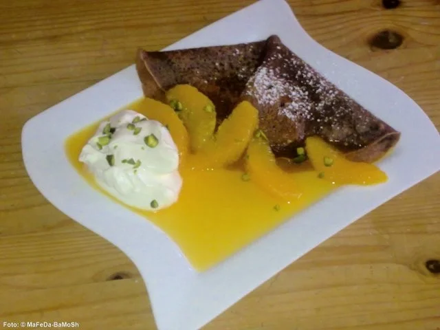 Schoko-Crepes mit Orangensauce - Rezept