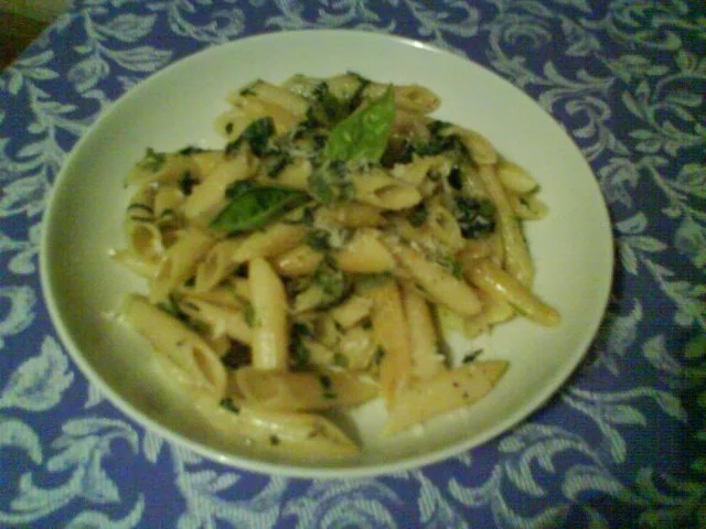 Rezept: Penne aglio e olio Bild Nr. 2 Penne aglio e olio - Rezept - Bild Nr. 2