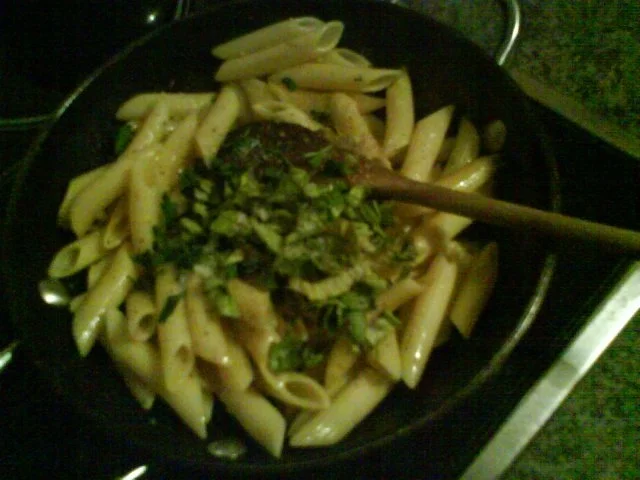 Rezept: Penne aglio e olio Bild Nr. 7 Penne aglio e olio - Rezept - Bild Nr. 7