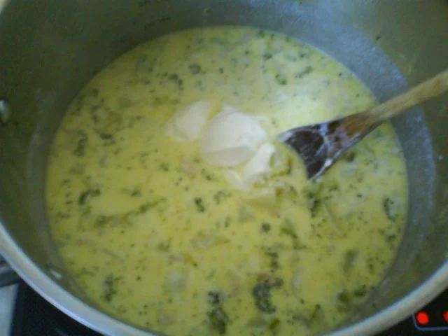 Rezept: Pasta in Brokkoli-Schinkensoße Bild Nr. 6 Pasta in Brokkoli-Schinkensoße - Rezept - Bild Nr. 6