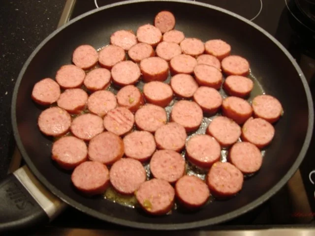 Bohnen untereinander mit gebratenen Mettwürstchen - Rezept - Bild Nr. 7