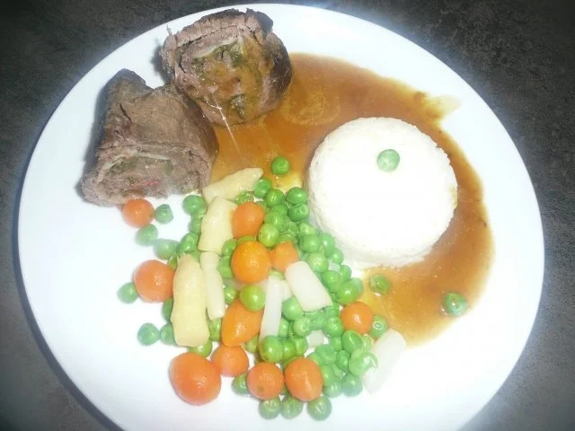 Rezept: Rinderrouladen mit einer indischen Note Rinderrouladen mit einer indischen Note - Rezept