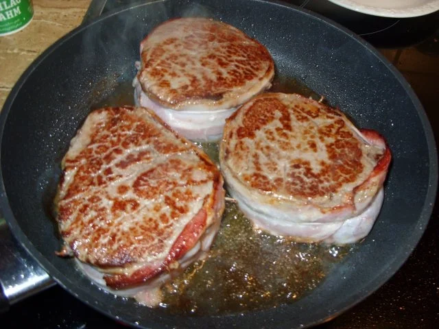 Rezept: D: Filetsteak mit Pfeffersauce Bild Nr. 3 D: Filetsteak mit Pfeffersauce - Rezept - Bild Nr. 3