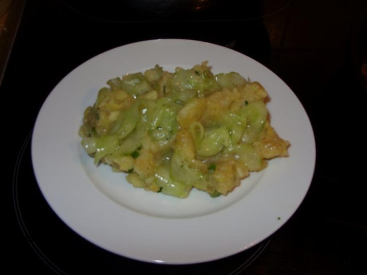 B: Kartoffel - Gurken - Salat - Rezept