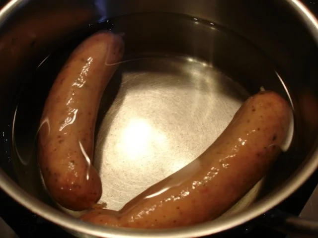 Krakauer mit Kartoffel-Sellerie-Stampf und Möhren-Mais-Gemüse - Rezept - Bild Nr. 3