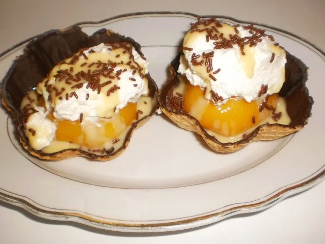 Schokoladen-Waffelschalen Melba - Rezept
