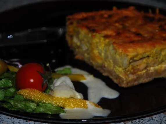 Spargel-Blumenkohl-Tarte mit Hähnchen - Rezept