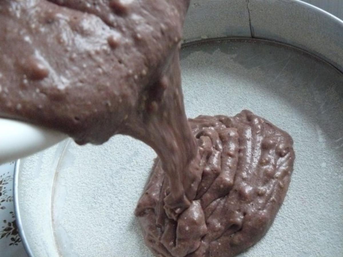 Locker luftiger Schokoladenkuchen mecklenburger Art - Rezept - Bild Nr. 14