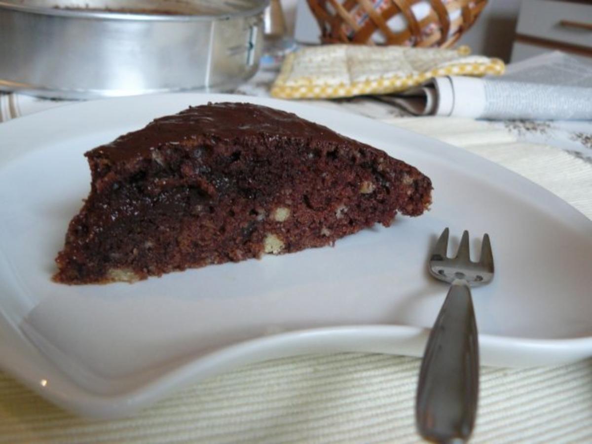 Locker luftiger Schokoladenkuchen mecklenburger Art - Rezept