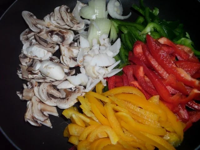 Rezept: Paprika-Champignon-Gemüse Bild Nr. 2 Paprika-Champignon-Gemüse - Rezept - Bild Nr. 2