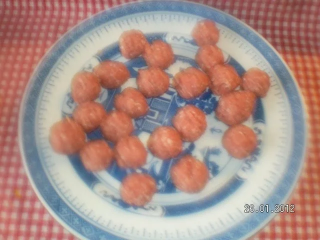 Rezept: Porreesuppe mit Mettbällchen Bild Nr. 2 Porreesuppe mit Mettbällchen - Rezept - Bild Nr. 2