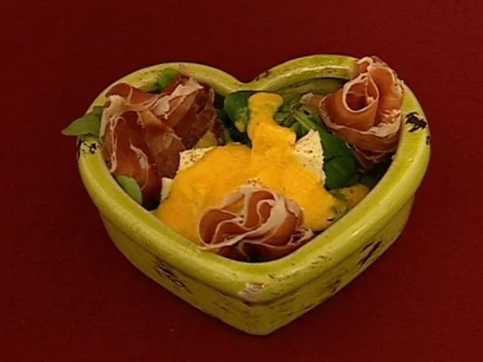 Rapunzel in Rom - Feldsalat mit Parmaschinken und Melonendressing (René Oltmann) - Rezept