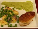 Hähnchenbrust mit Erbsenpüree und Prinzesskartoffeln (René Oltmann) - Rezept
