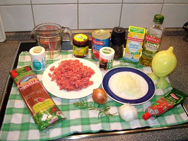 Hackfleisch - Tomatensauce - Rezept