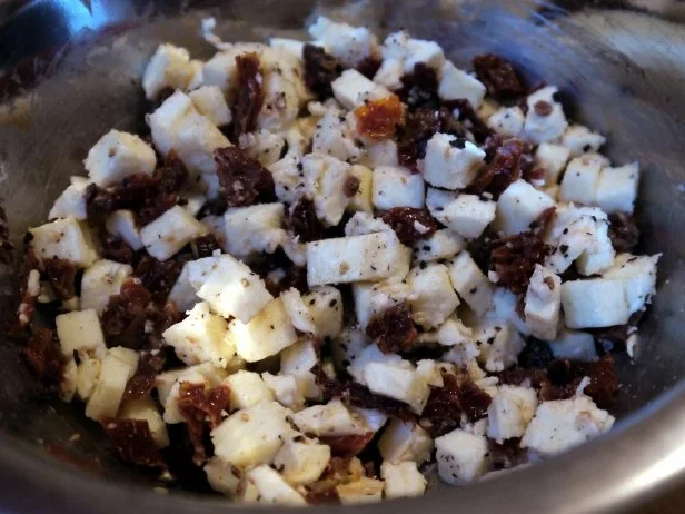 Rezept: Mit Büffelmozzarella gefüllte Hähnchenbrust Bild Nr. 3 Mit Büffelmozzarella gefüllte Hähnchenbrust - Rezept - Bild Nr. 3