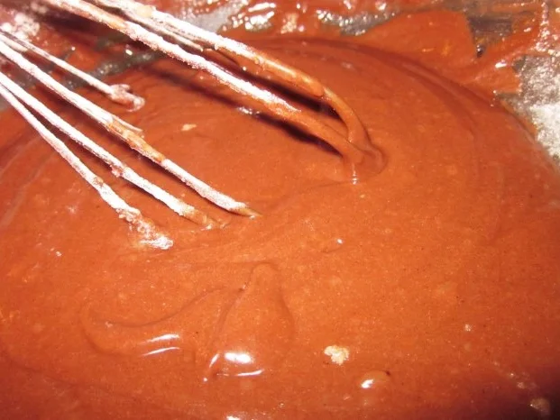 Schokomuffins mit cremiger Füllung aus weißer Schokolade - Rezept - Bild Nr. 3