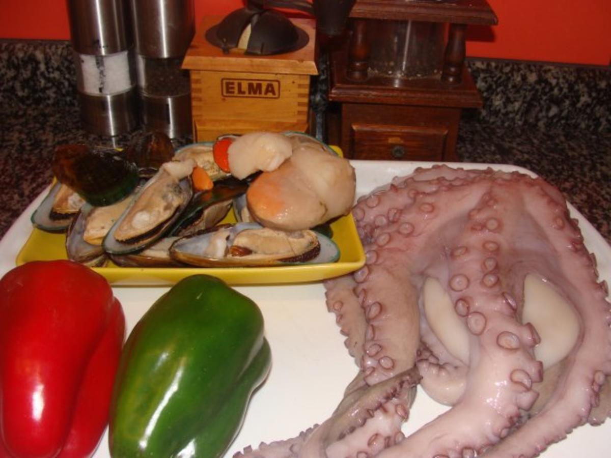 Meeresfrüchte : Pulposalat mit Muscheln und Gemüsen - Rezept - Bild Nr. 2