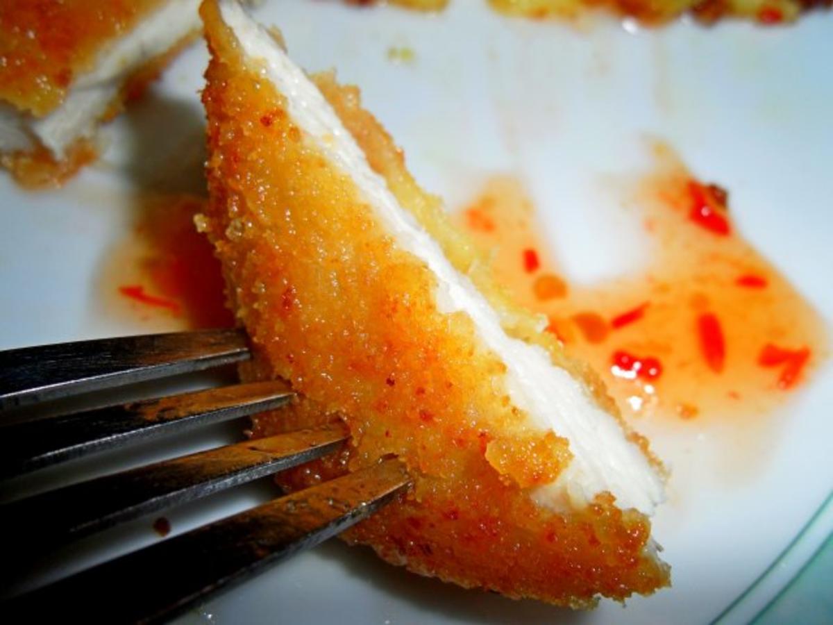 Putenschnitzel mit Parmesan-Kruste - Rezept - kochbar.de