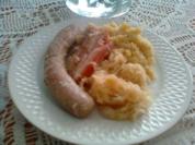 Schmand-Sauerkraut mit frischer Bratwurst und Speck und Kartoffel -Erdnußpüree - Rezept
